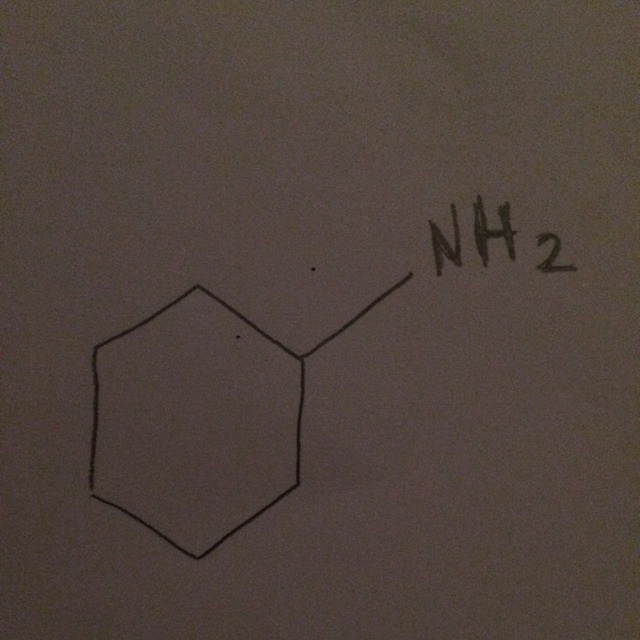 The functional group of this molecule is amines ? True ?-example-1