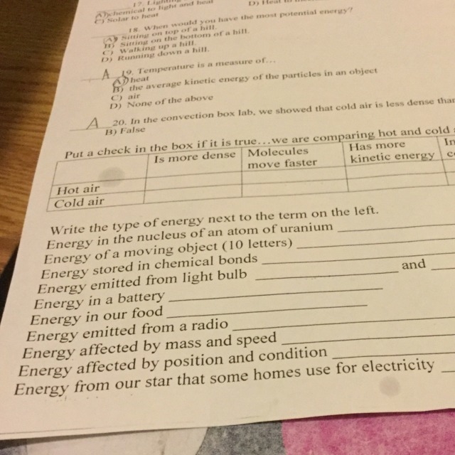 I only need help in the bottom section? Please someone help me please?-example-1