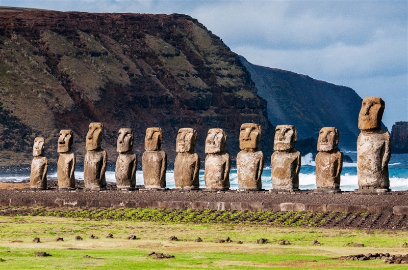 Island home to mysterious stone figures carved from hardened volcanic ash-example-1