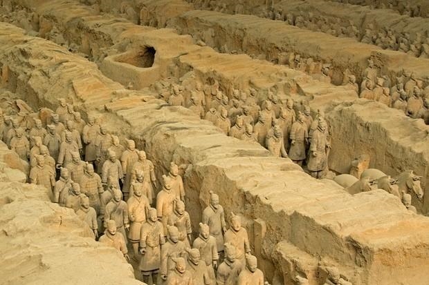 Si Huang's terracotta warriors are sometimes called the eighth wonder of the ancient-example-1