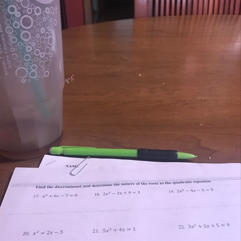 Find the discriminant and determine the nature of the roots to the quadratic equation-example-1