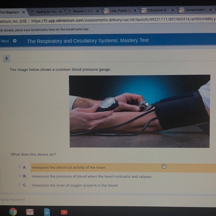 The image below shows a common blood pressure gauge what does this device do?-example-1