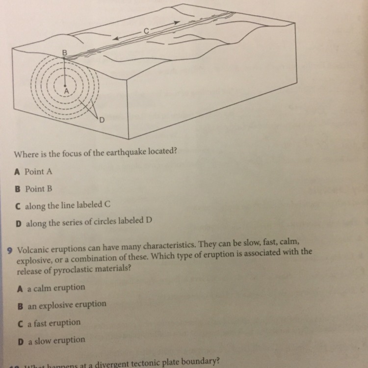 Plz help with those questions :D-example-1