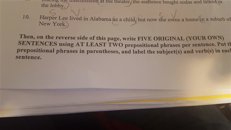 Please help i need 5 prepositional phrases-example-1