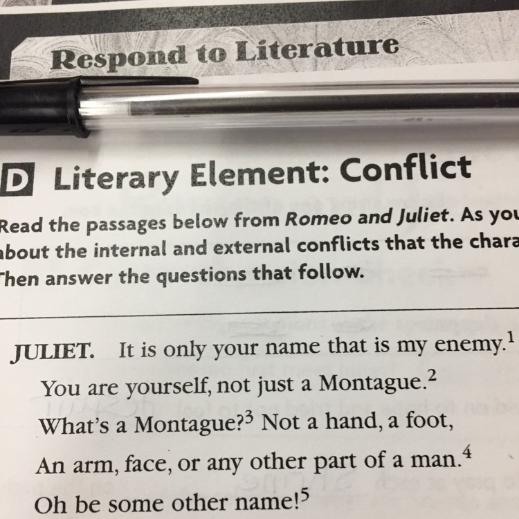 In lines 1-5 what internal conflict is Juliet struggling with?-example-1