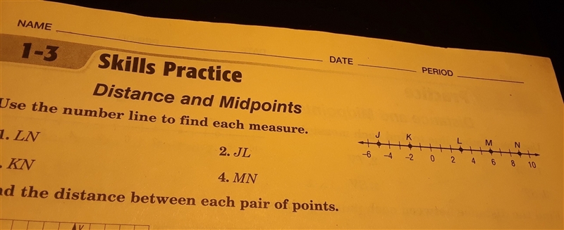 How do you find the distance with a number line ?-example-1