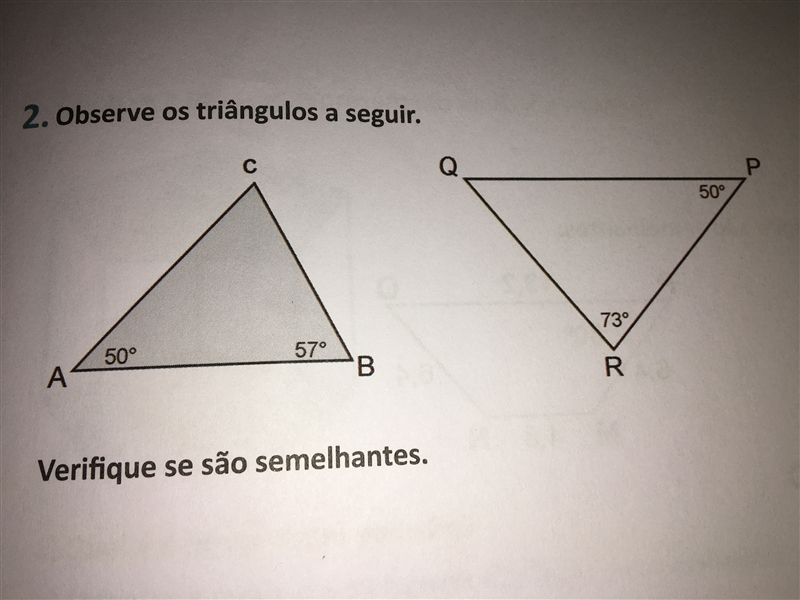 Observe os triângulos a seguir. Verifique se são semelhantes.-example-1