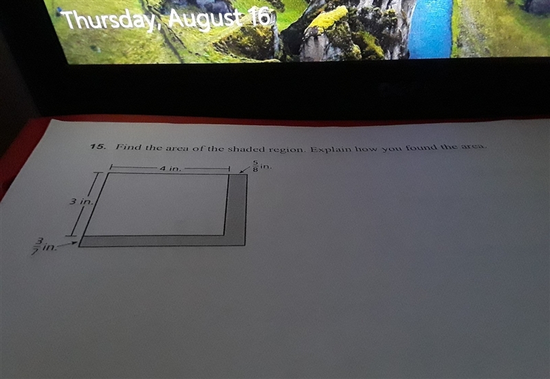 Find the area of the shaded region. Explain how you found the area.-example-1