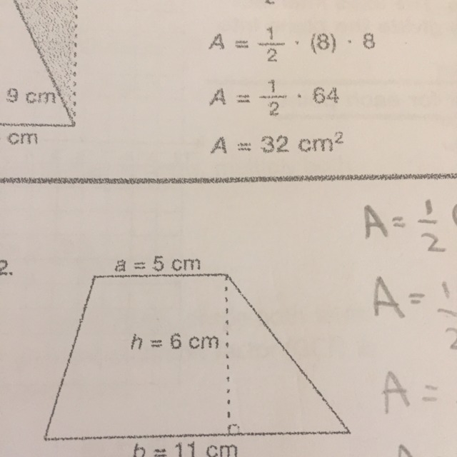 What is the area of this trapezoid?-example-1