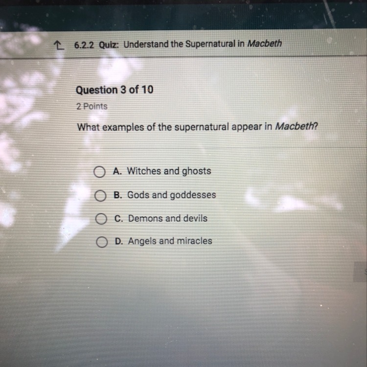 What examples of the supernatural appear in Macbeth-example-1