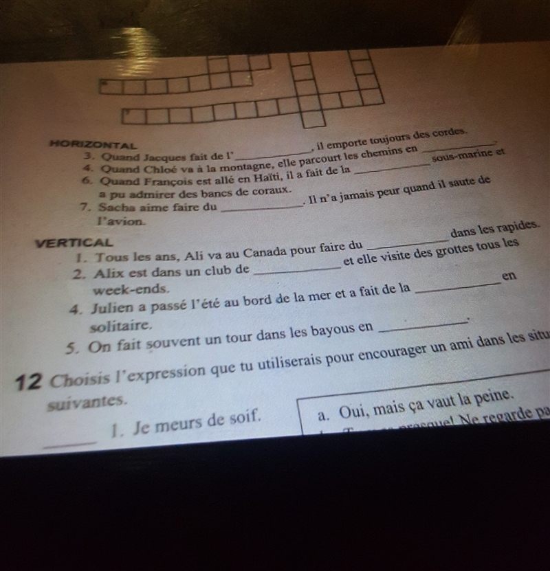 Does anyone know the answers to bien dit cahier d'activites pg45 ac11-example-1