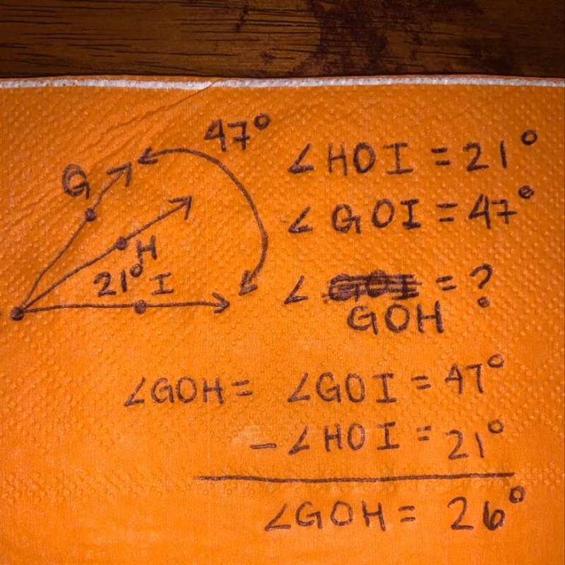 Need help on geometry!!! 15. Which of the following is a straight angle ? a) b) c-example-1