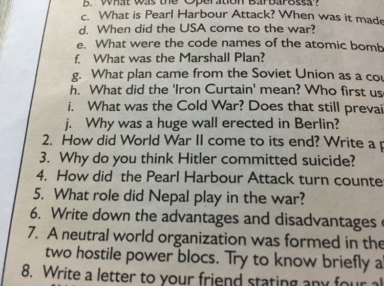 This Questions are from World War II Tell me the answer of Question number (3)-example-1