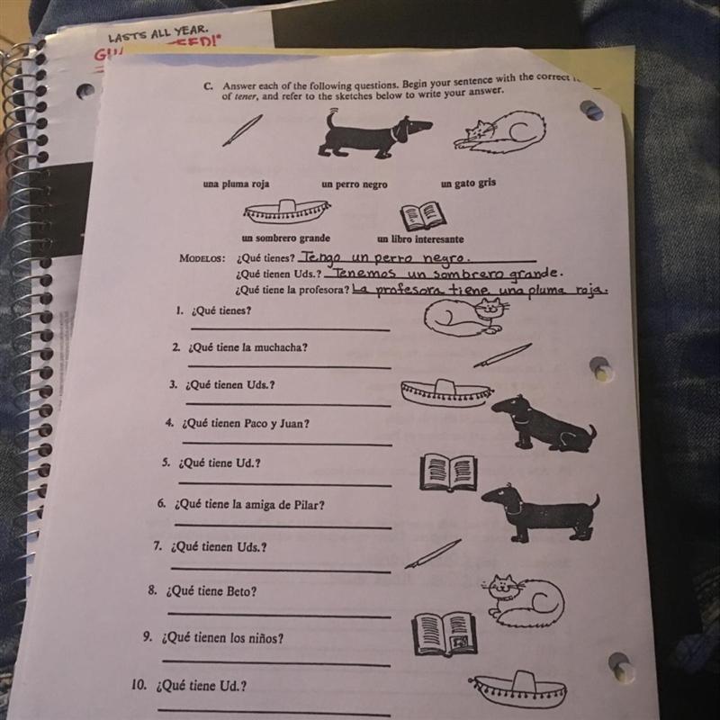 1. Qué tienes? 2 ¿Qué tiene la muchacha? 3. ¿Qué tienen Uds.? 4. ¿Qué tienen Paco-example-1