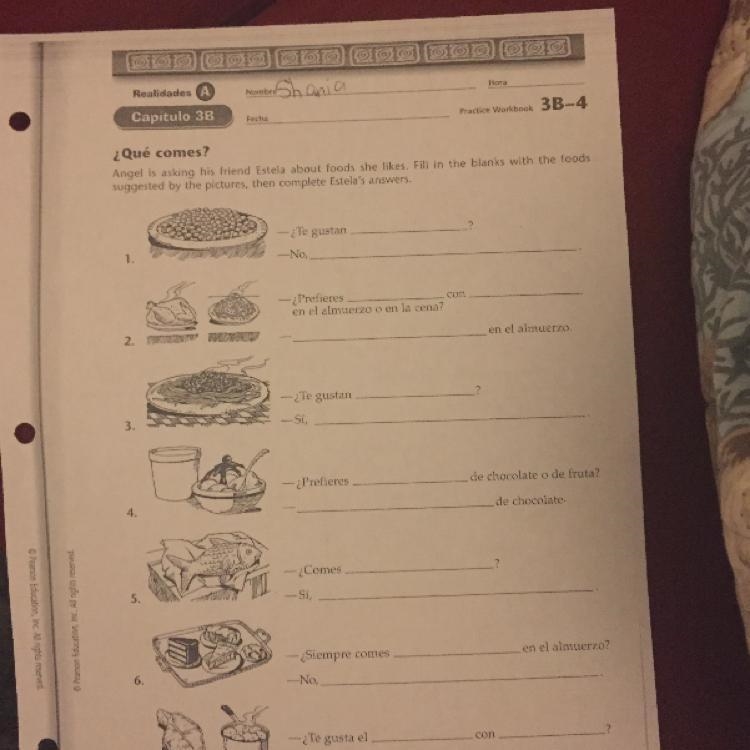 Spanish homework filling in the blanks-example-1