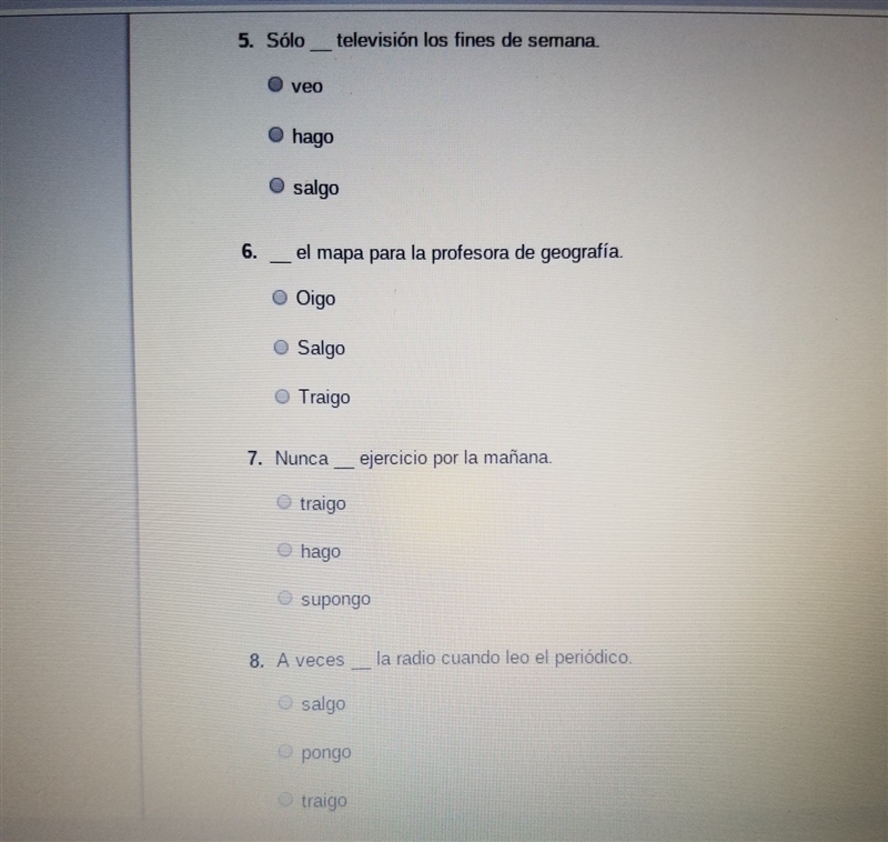 Help spanish easy few questions ​-example-1