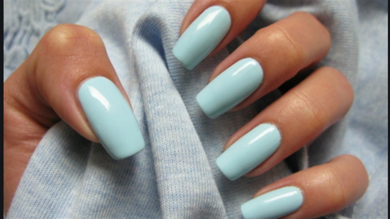 What color nails should I do light pink or light blue???-example-2