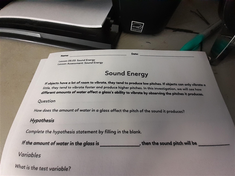 How does the amount of water in a glass affect the pitch of the sound it produces-example-1