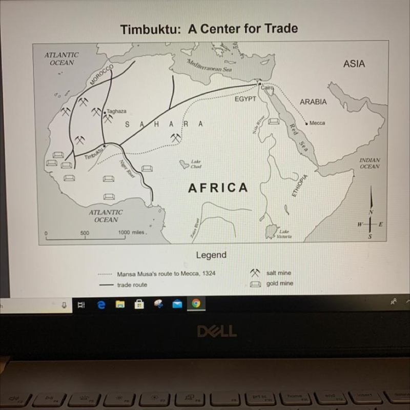 Why might Mansa Musa have taken a more southern route home?-example-1