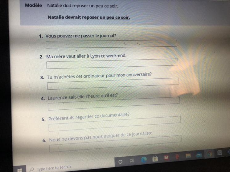 Need help with French questions! See picture-example-1