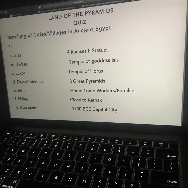 Matching of Cities/Villages in Ancient Egypt: 1. a. Giza 4 Ramses II Statues b. Thebes-example-1