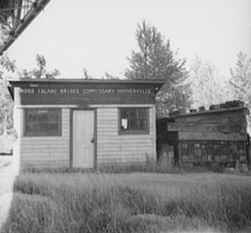 This building houses a mayor’s office and a commissary, or grocery store. What does-example-1