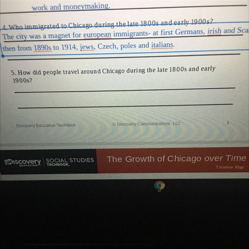 How did people travel around Chicago during the late 1800s and early 1900s ? (PLEASE-example-1