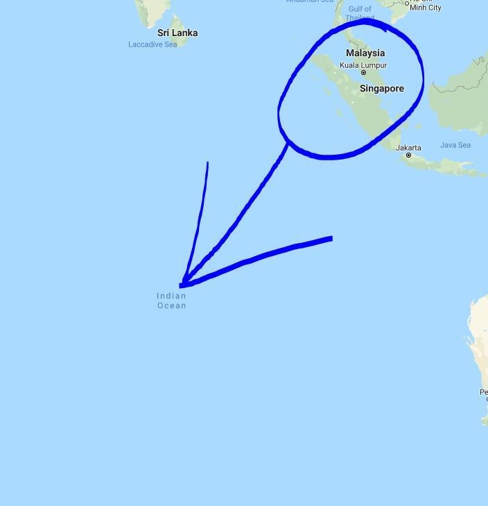 Ocean lies to the west and south of the Malay peninsula-example-1