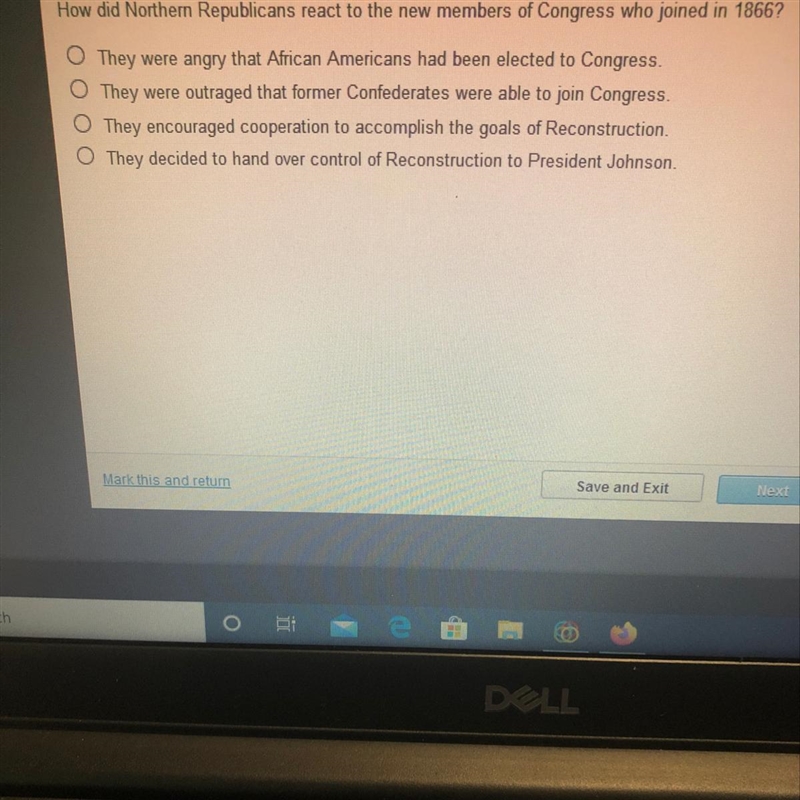 How did Northern Republicans react to the new members of Congress who joined in 1866?-example-1