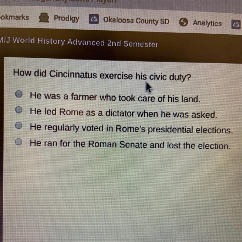 How did Cincinnatus exercise his civic duty?-example-1