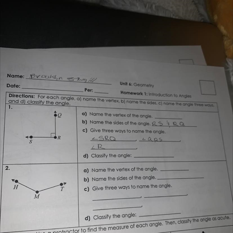 2. d a) Name the vertex of the angle. b) Name the sides of the angle. c) Give three-example-1