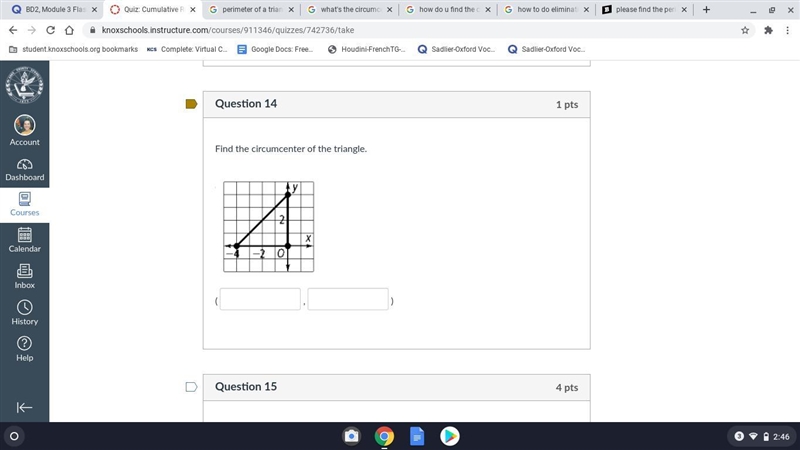 Please find the circumceneter of the triangle-example-1