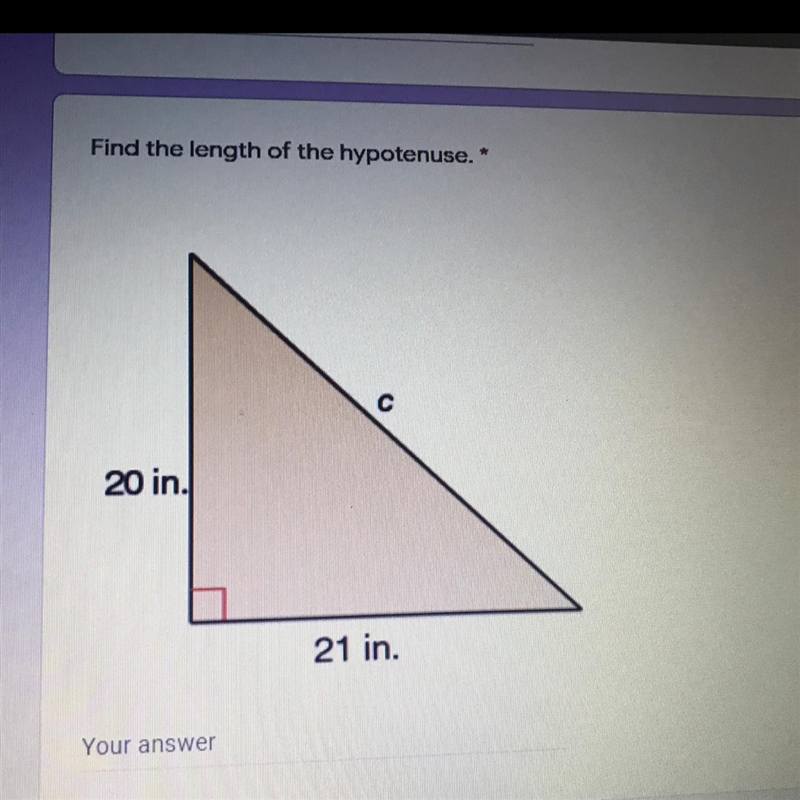 PLEASE HELP ME FIND THE LENGTH OF THE HYPOTENUSE !!!-example-1