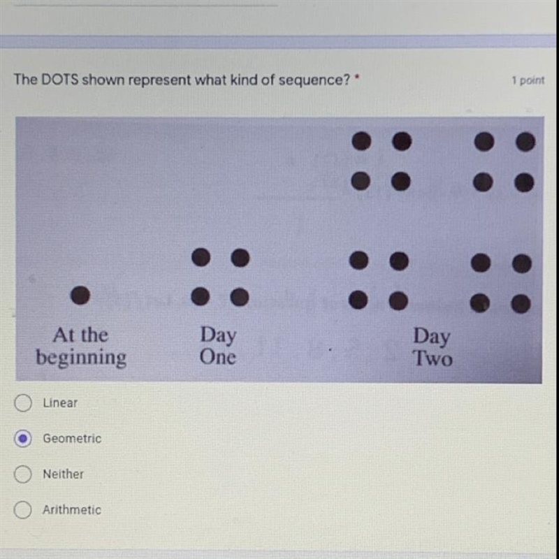 THE DOTS SHOWN REPRESENT WHAT KIND OF SEQUENCE? D is for difference R is for ratio-example-1