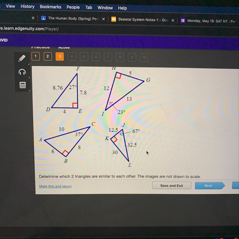 Which 2 triangles are similar-example-1