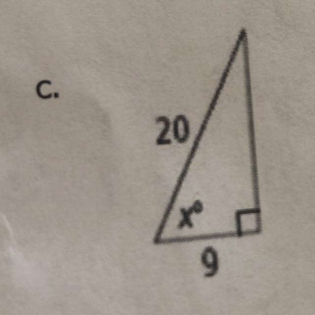 Use a trigonometric ratio to find the value of x. Round your answer to the nearest-example-1