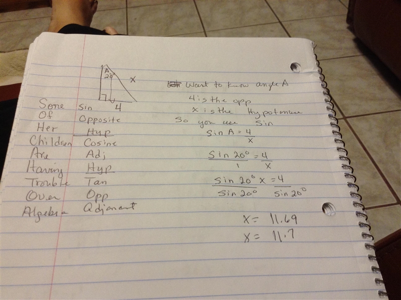 I need help understanding how to work out trigonometry equations .-example-1