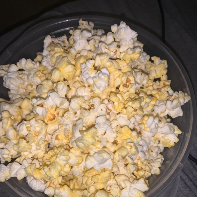 How many pops of kernel come in a bag of popcorn? Please choose one of the following-example-1