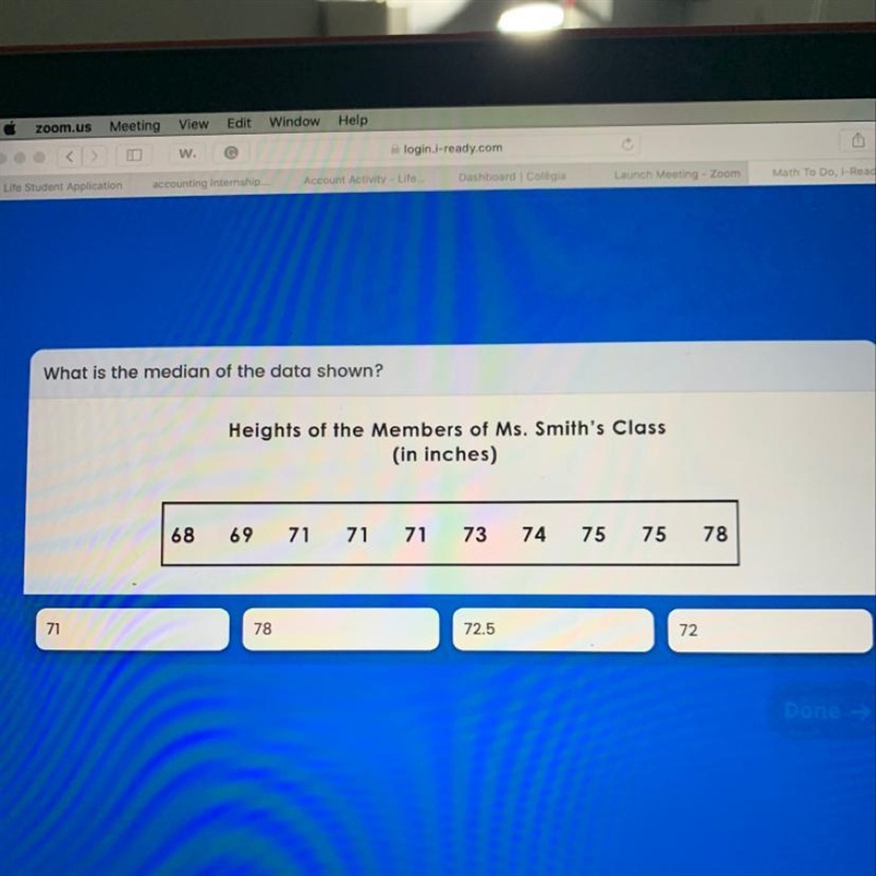 What is the median of the data shown? Heights of the Members of Ms. Smith's Class-example-1