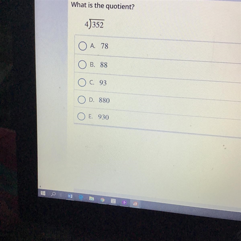 What is the quotient A. 78 B. 88 C. 93 D. 880 E. 930 Please help quickly!-example-1
