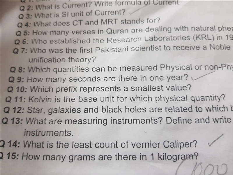 Pls tell me the answe of Q11 kelvin is the base unit for which physical quantity-example-1