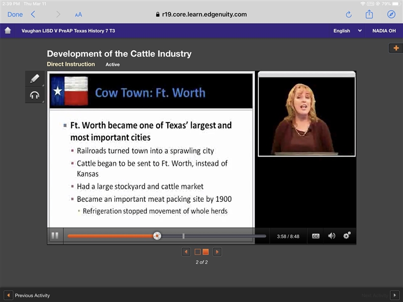 Which city became the most important and largest city for the cattle industry in Texas-example-1