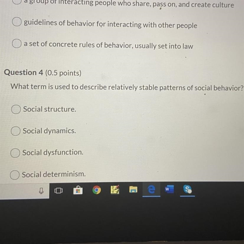 Need help on question 4 please-example-1