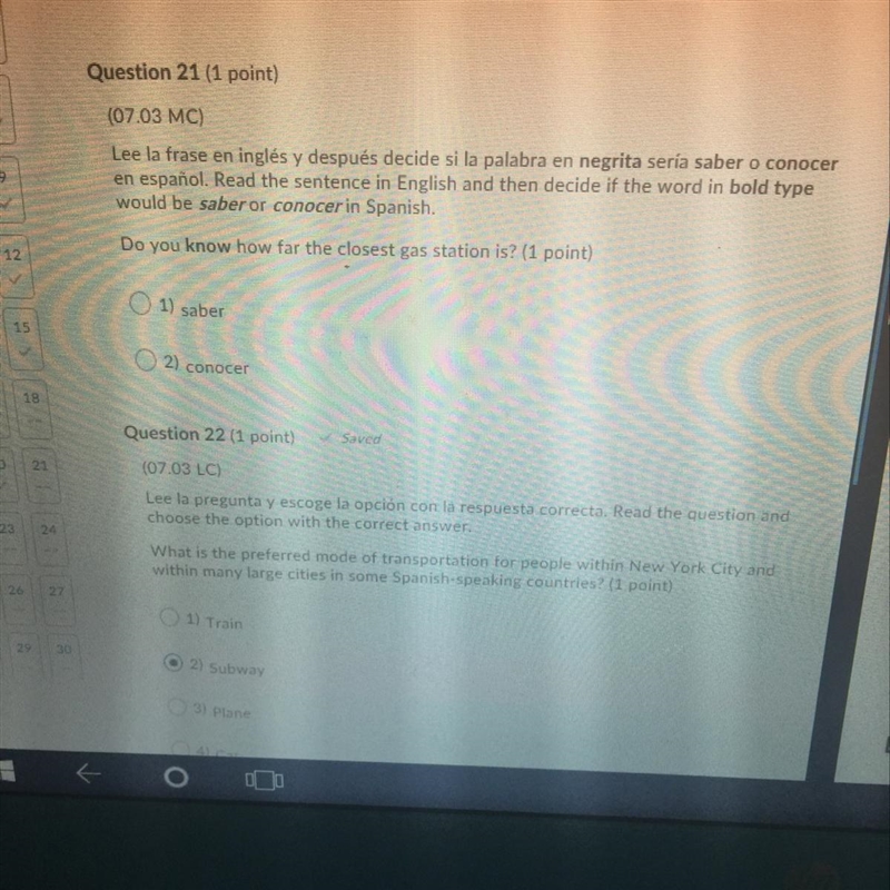 Lee la frase en inglés y después decide si la palabra en negrita sería saber o conocer-example-1