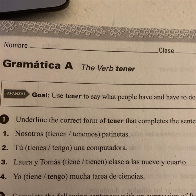 Can anyone help me use the correct form of tener for these sentences?-example-1