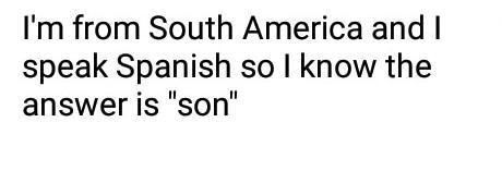 Complete the sentence with the correct form of ser. Juan y David ___ de los Estados-example-1