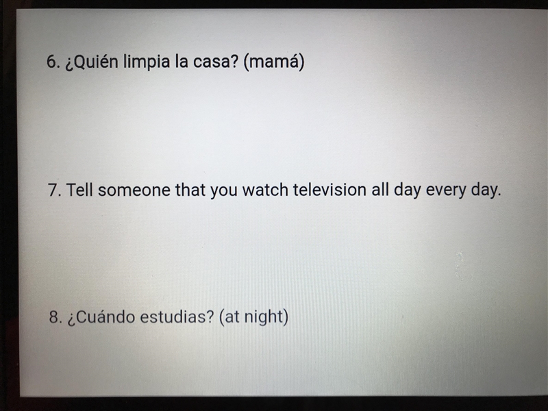 Can you help all of you Spanish people-example-1