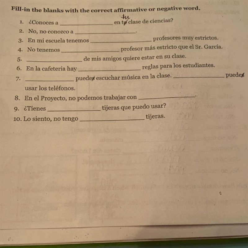 Fill in the blanks with the correct affirmative or negative word alguien algo alg-example-1