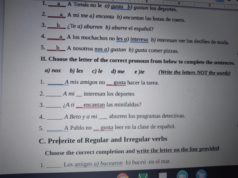 Choose the letter of the correct pronoun from below to complete the sentences-example-1