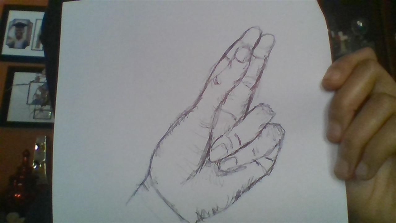 Someone draw their hand don’t care if it sucks send ASAP !!-example-1